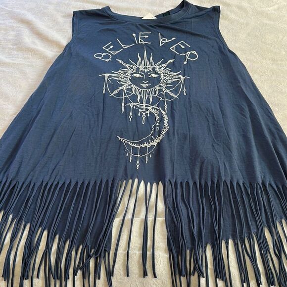 Blue Fringe Sleeveless Top with Sun and Moon Design Size 2X Plus - Picture 1 of 8